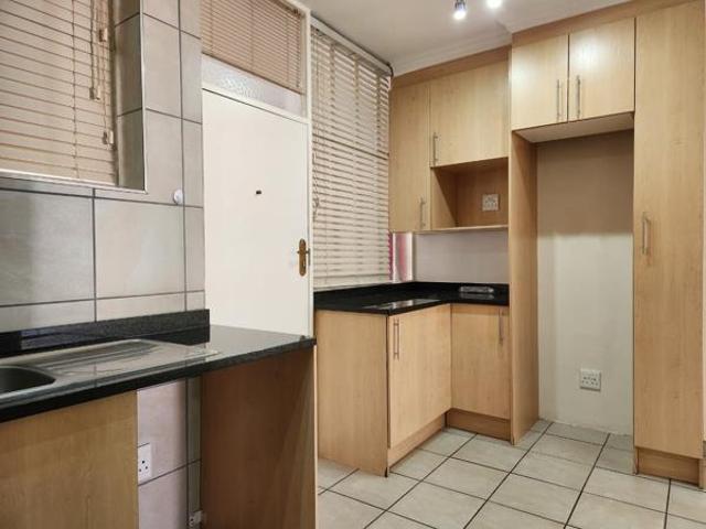 Apartment for rent in Vosloorus, Gauteng
