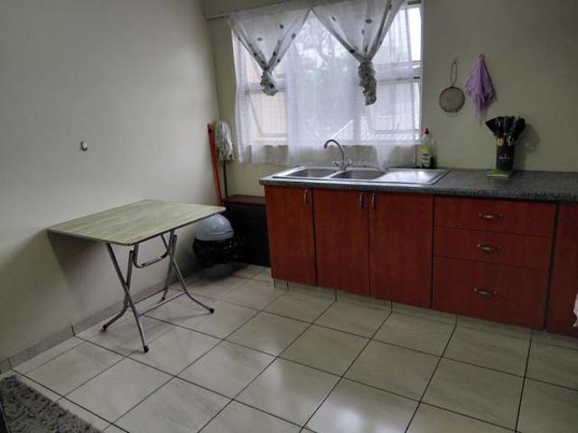 Apartment for rent in Seaview, Kwazulu-natal