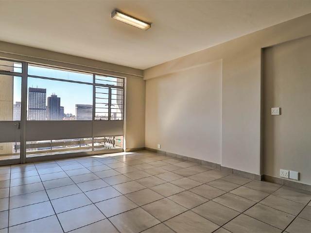 Apartment for sale in Vosloorus, Gauteng