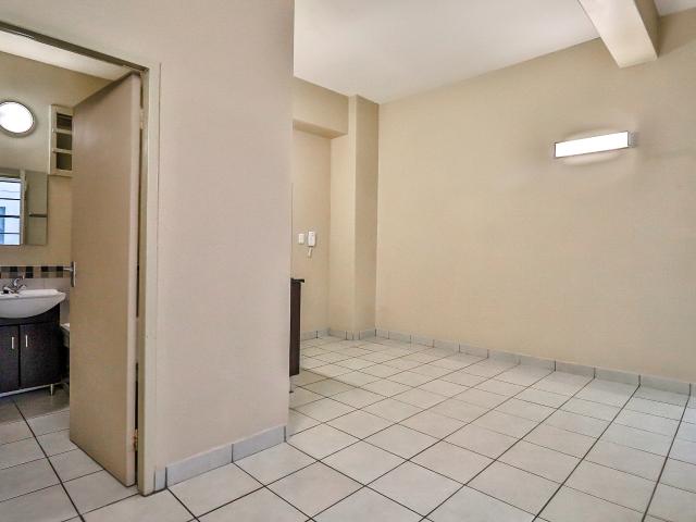 Apartment for rent in Johannesburg, City of Johannesburg Metropolitan Municipality