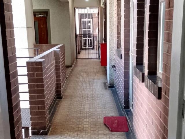 Apartment for sale in Vosloorus, Gauteng