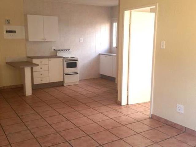 Apartment for sale in Potchefstroom, Tlokwe Local Municipality