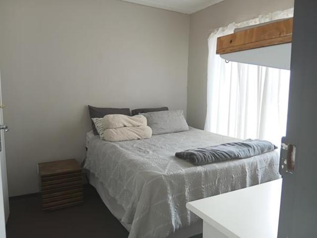 Apartment for sale in Potchefstroom, Tlokwe Local Municipality