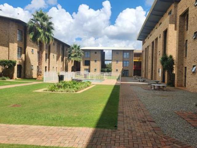 Apartment for rent in Potchefstroom, Tlokwe Local Municipality
