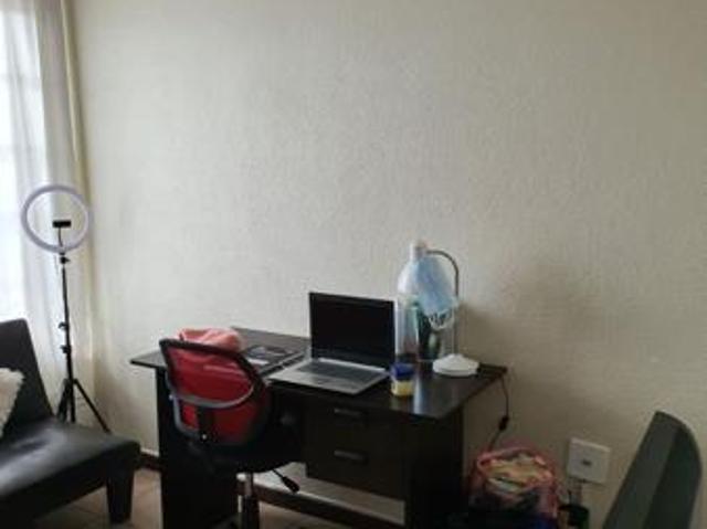 Apartment for sale in Dr Kenneth Kaunda, North West