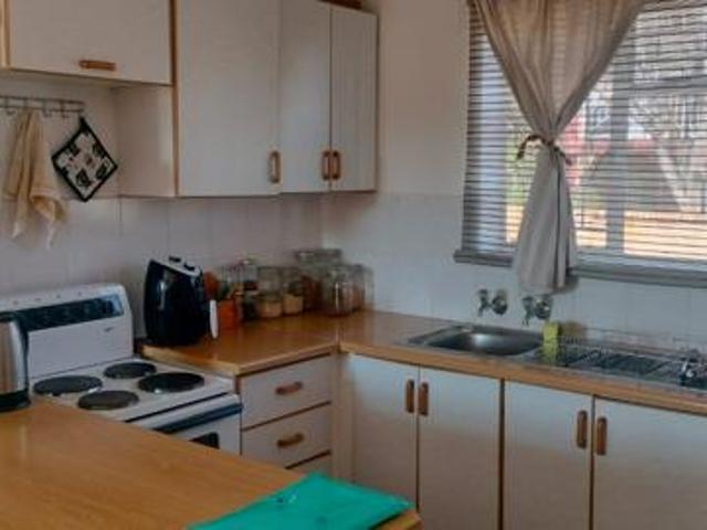 Apartment for sale in Dr Kenneth Kaunda, North West