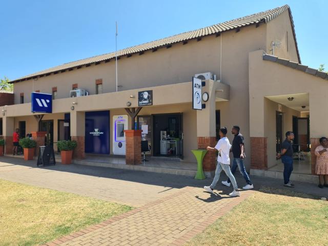 Apartment for rent in Akasia, Gauteng