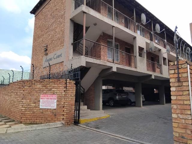 Apartment for sale in Ekurhuleni, Gauteng