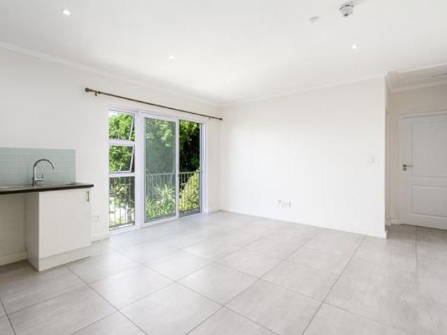 Apartment for sale in Cape Town, Western Cape