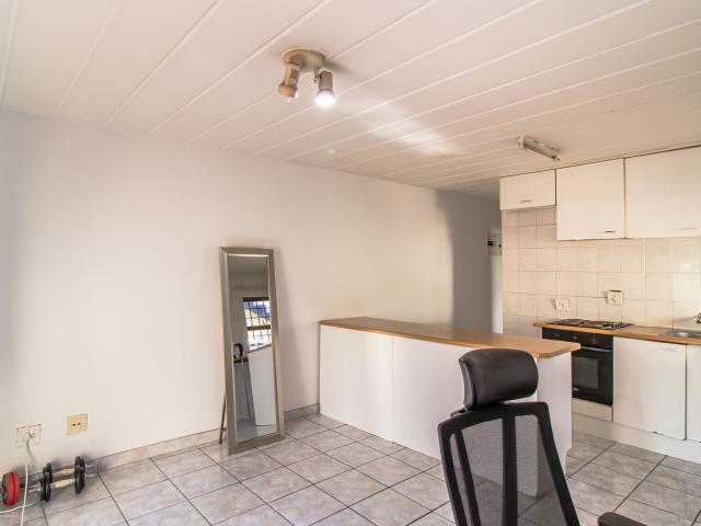 Apartment for sale in Vosloorus, Gauteng