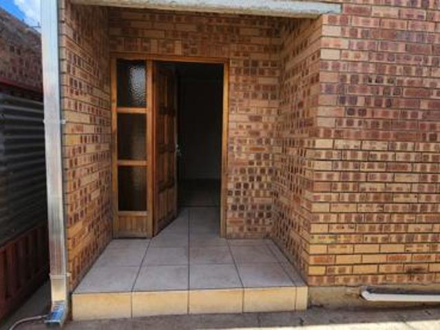 Apartment for rent in Frances Baard, Northern Cape