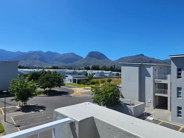 Apartment for rent in Onverwacht, Western Cape