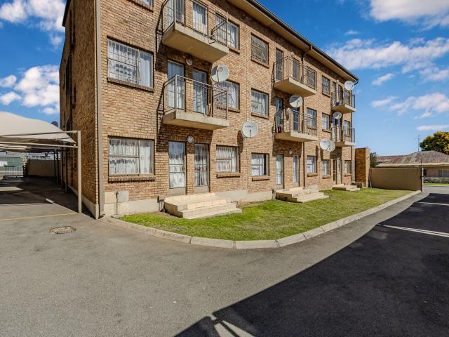 Apartment for sale in Kagiso, Gauteng