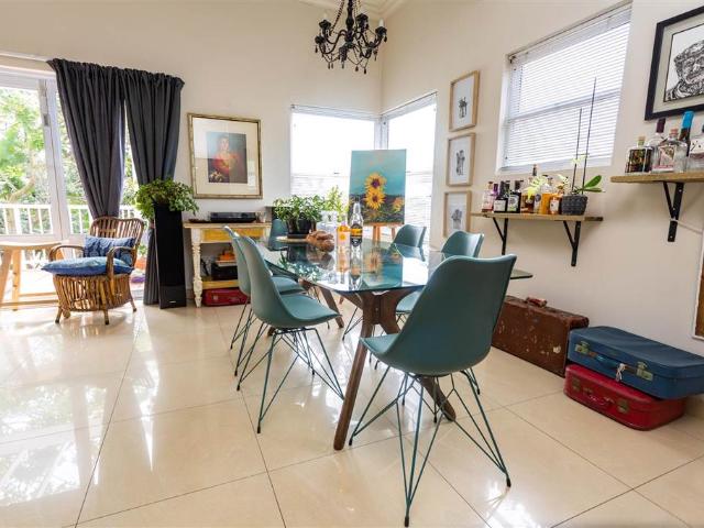 Apartment for sale in Seaview, Kwazulu-natal