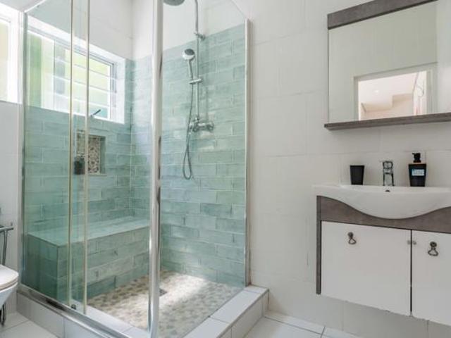 Apartment for rent in Seaview, Kwazulu-natal
