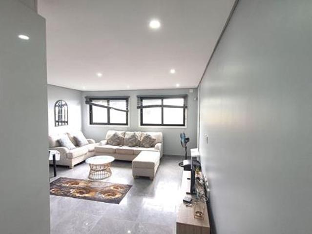 Apartment for sale in La Mercy, Kwazulu-natal