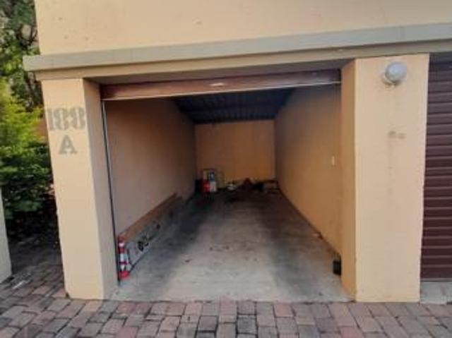Apartment for rent in Waterkloof, Gauteng