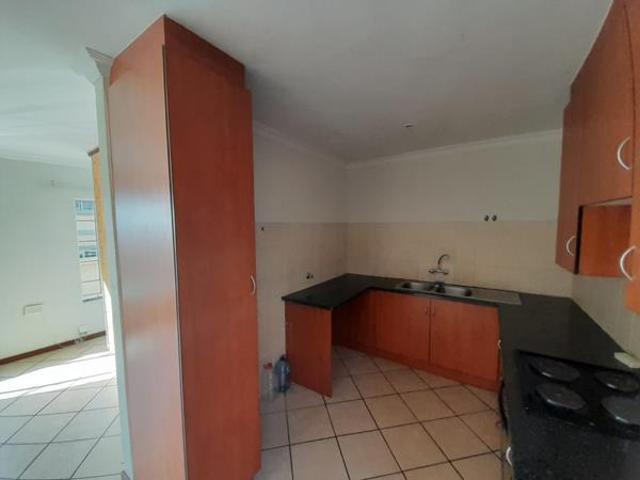 Apartment for rent in Waterkloof, Gauteng