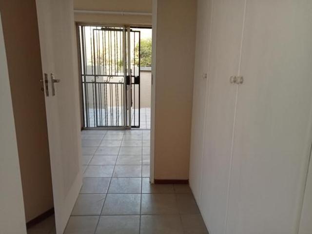 Apartment for rent in Waterkloof, Gauteng
