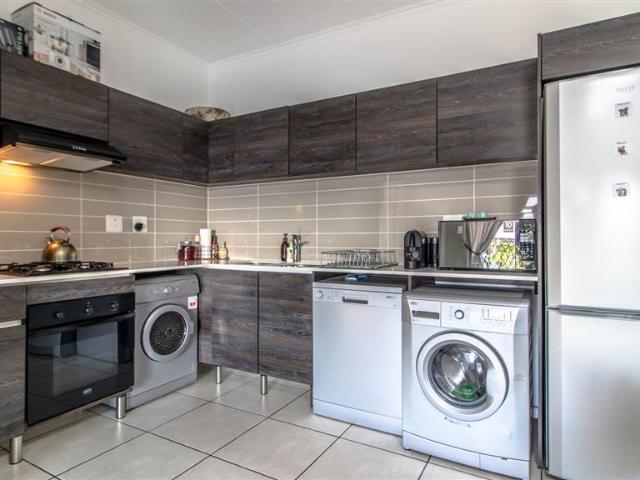 Apartment for sale in Vosloorus, Gauteng