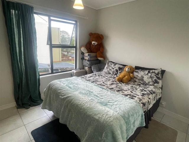 Apartment for sale in Johannesburg, North & Sandton