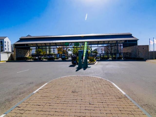 Apartment for sale in Alexandra, Gauteng