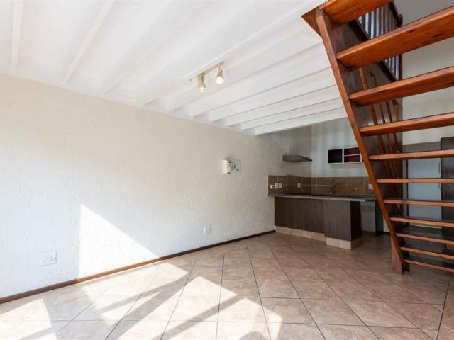 Apartment for sale in Vosloorus, Gauteng