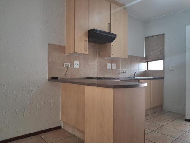 Apartment for rent in Vosloorus, Gauteng