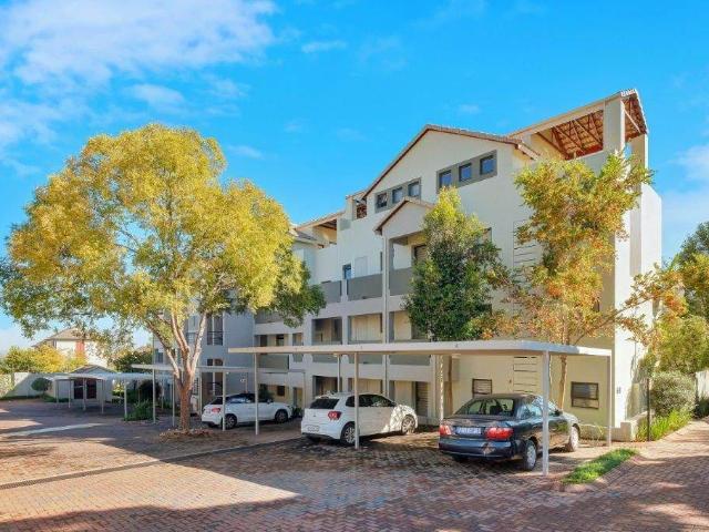 Apartment for sale in Vosloorus, Gauteng