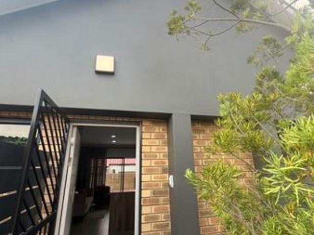 Apartment for rent in Tshwane Ward 57, Centurion