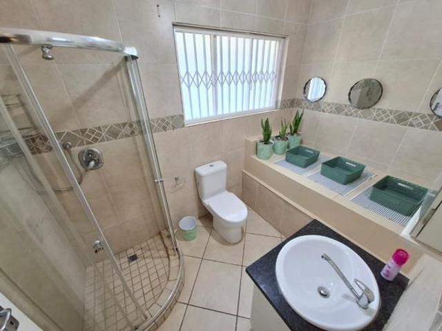 Apartment for rent in Waterkloof, Gauteng