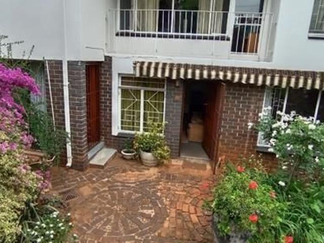 Apartment for rent in Waterkloof, Gauteng