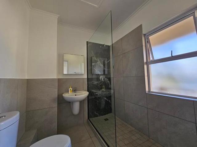 Apartment for rent in Princess Grant, Kwazulu-natal