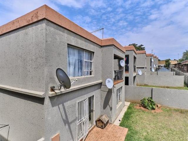 Apartment for sale in Westonaria, Gauteng