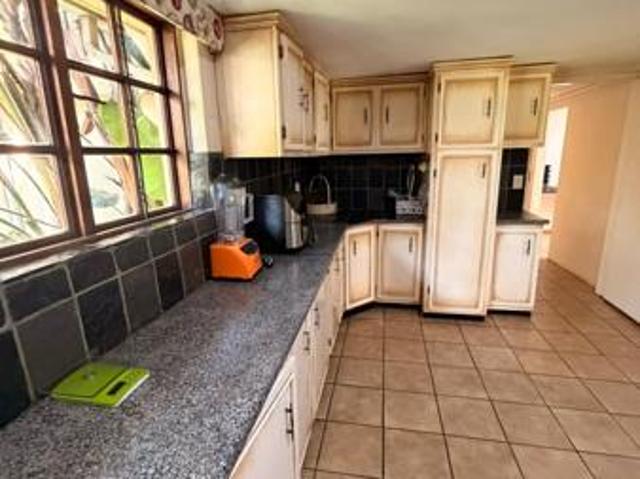Apartment for rent in Waterkloof, Gauteng
