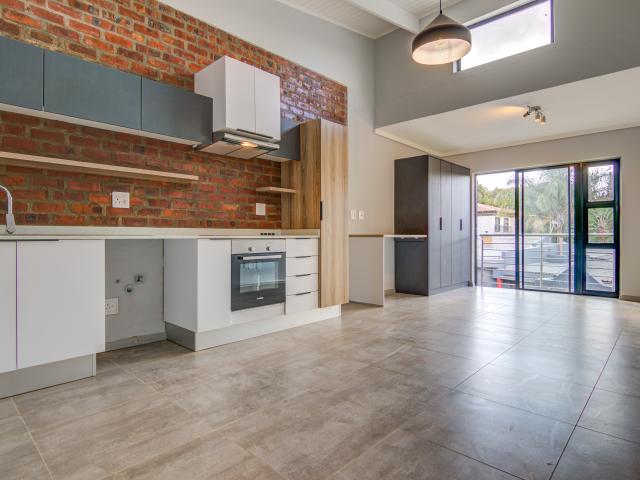 Apartment for rent in Waterkloof, Gauteng