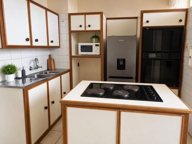 Apartment for sale in Upington, ǁKhara Hais Local Municipality