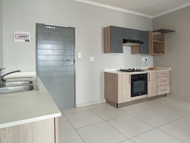 Apartment for sale in Vosloorus, Gauteng