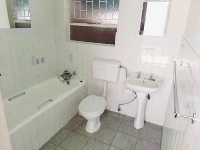 Apartment for sale in Dr Kenneth Kaunda, North West
