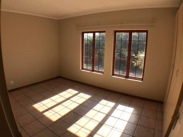 Apartment for rent in Waterkloof, Gauteng