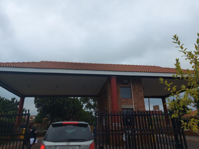 Apartment for rent in Waterkloof, Gauteng