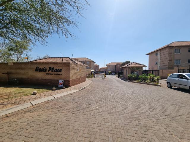 Apartment for sale in Waterkloof, Gauteng