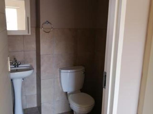 Apartment for rent in Waterkloof, Gauteng