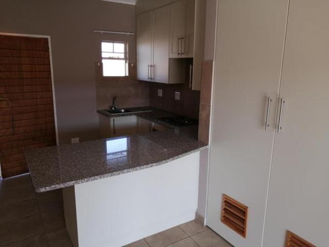 Apartment for rent in Waterkloof, Gauteng