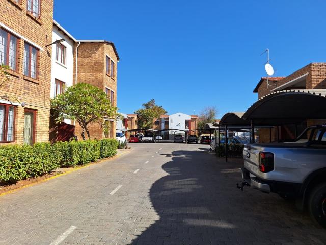 Apartment for rent in Waterkloof, Gauteng