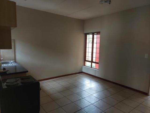 Apartment for rent in Waterkloof, Gauteng
