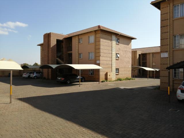Apartment for rent in Waterkloof, Gauteng