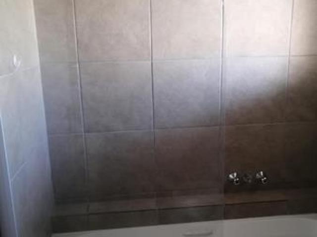 Apartment for rent in Waterkloof, Gauteng