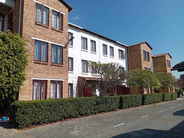 Apartment for rent in Waterkloof, Gauteng