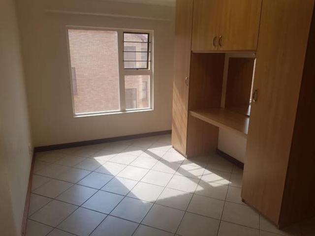 Apartment for rent in Waterkloof, Gauteng